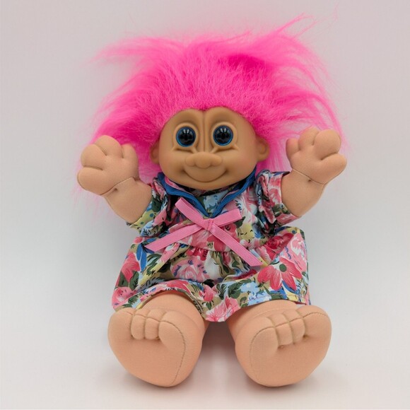 Vintage Russ Berrie Troll Kidz Rosie Doll Plush Cottagecore Floral 9" Pink NWOT - Picture 2 of 9